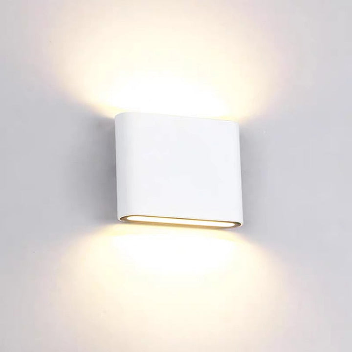 Nowoczesna Lampa Ścienna LED Wodoodporna na Zewnątrz