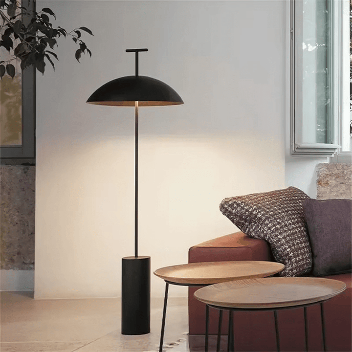 Minimalistyczna skandynawska lampa podłogowa