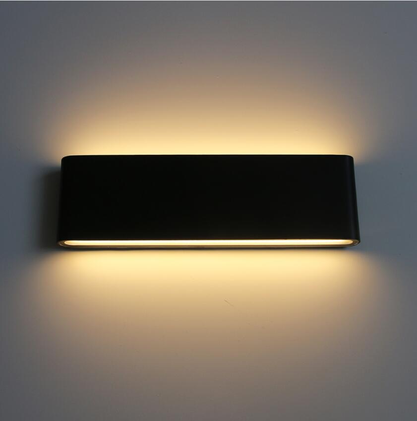 Nowoczesna Lampa Ścienna LED Wodoodporna na Zewnątrz
