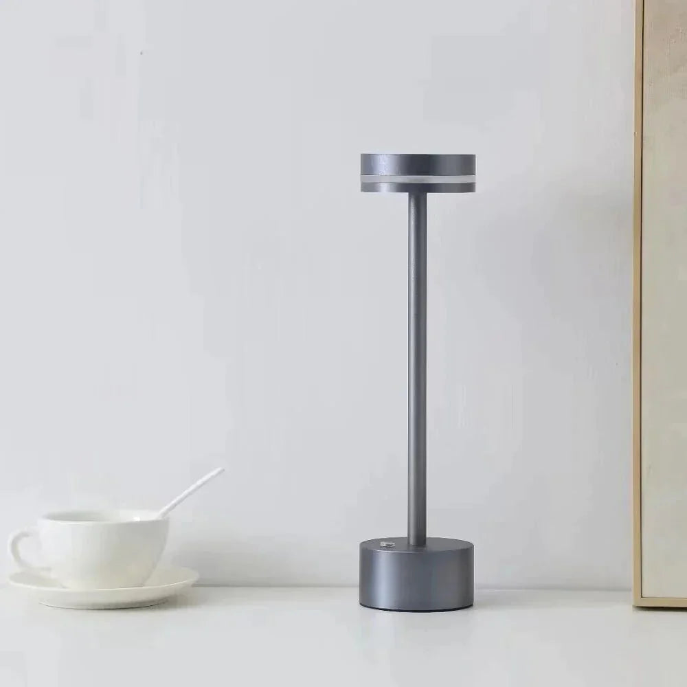 Lampa Kosmicznej Elegancji