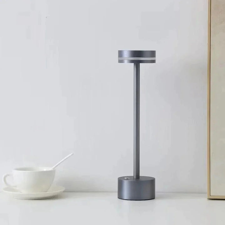 Lampa Kosmicznej Elegancji