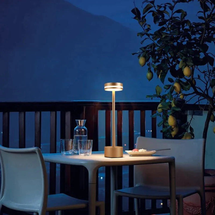 Lampa Kosmicznej Elegancji