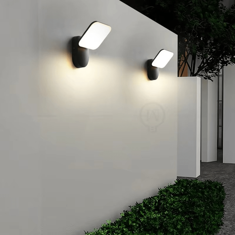 Lampa ścienna LED z czujnikiem ruchu
