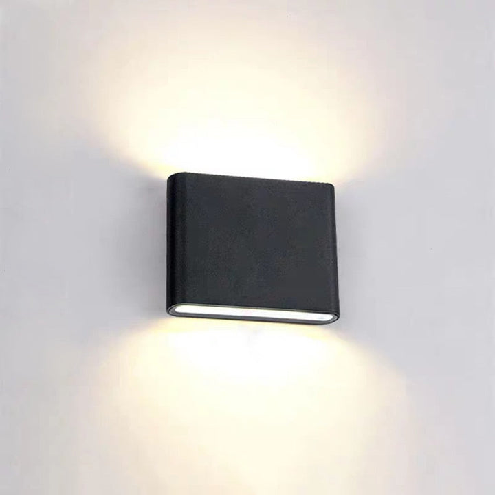 Nowoczesna Lampa Ścienna LED Wodoodporna na Zewnątrz