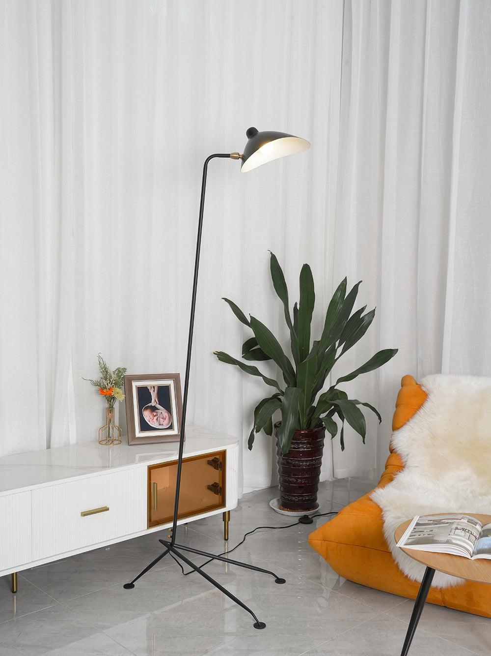 Lampa podłogowa Serge Mouille