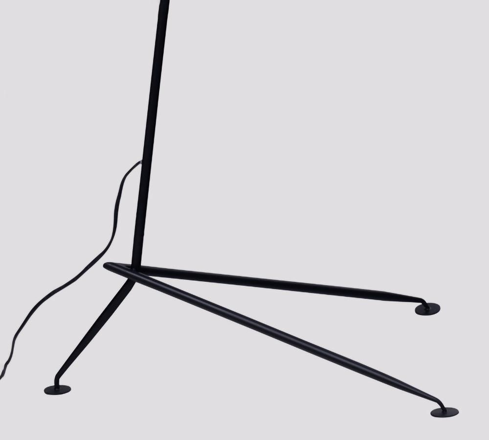 Lampa podłogowa Serge Mouille