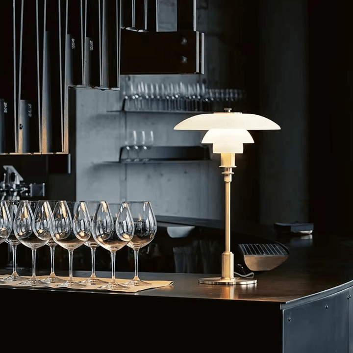 Duńska lampa stołowa