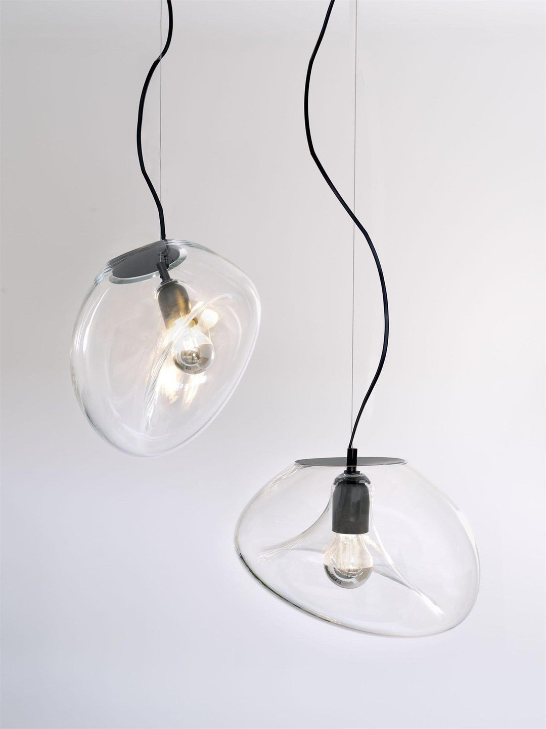 Wisząca Lampa w Kształcie Kropli Wody