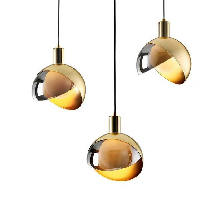 Nowoczesna złota szklana lampa wisząca