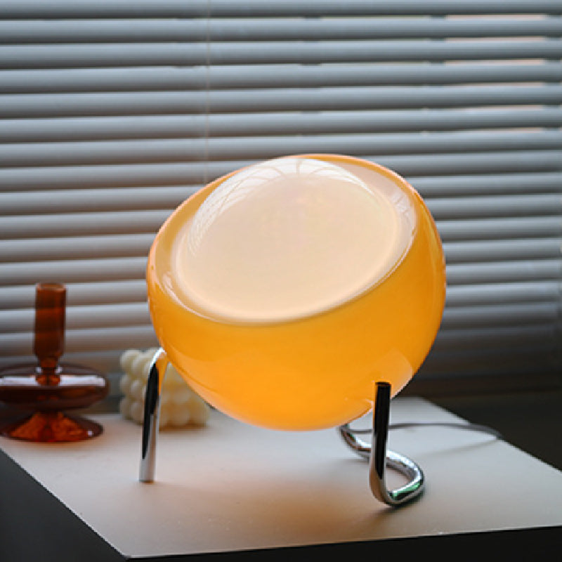 Lampa stołowa Bauhaus w stylu średniowiecznym