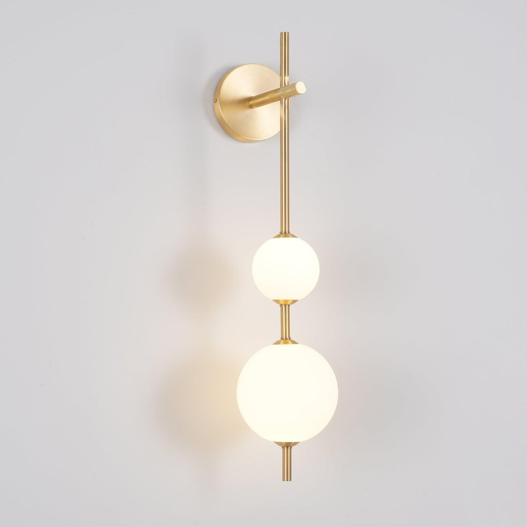 Pionowa Lampa Ścienna z Szklanym Kule