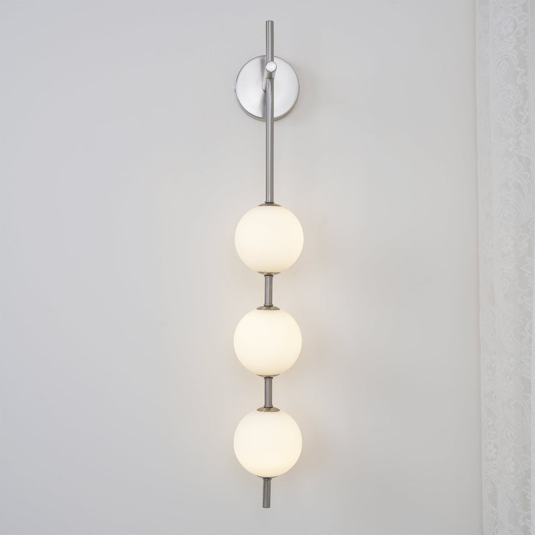 Pionowa Lampa Ścienna z Szklanym Kule