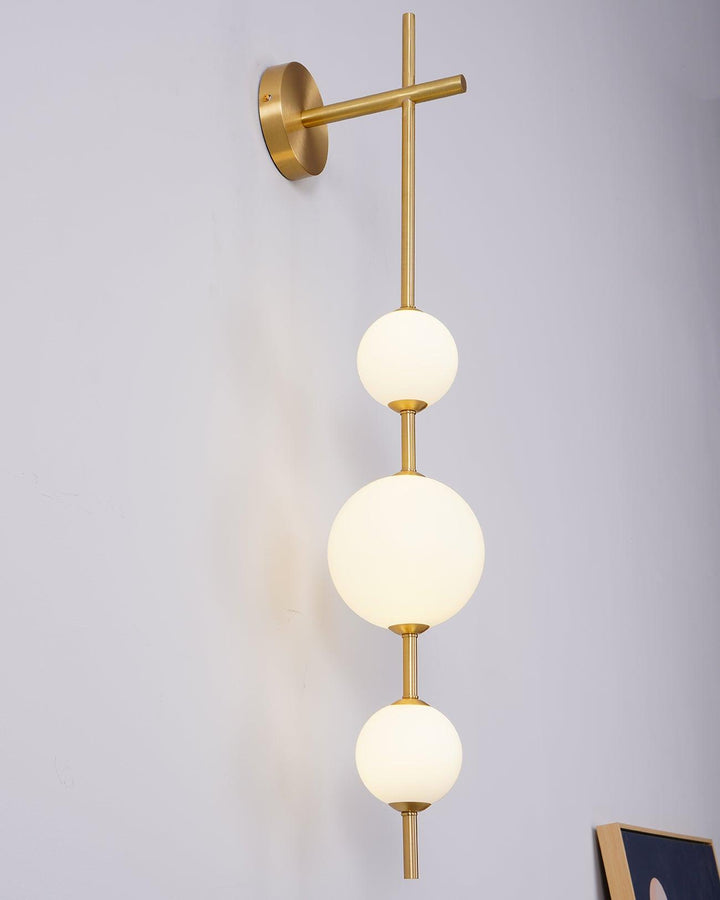 Pionowa Lampa Ścienna z Szklanym Kule