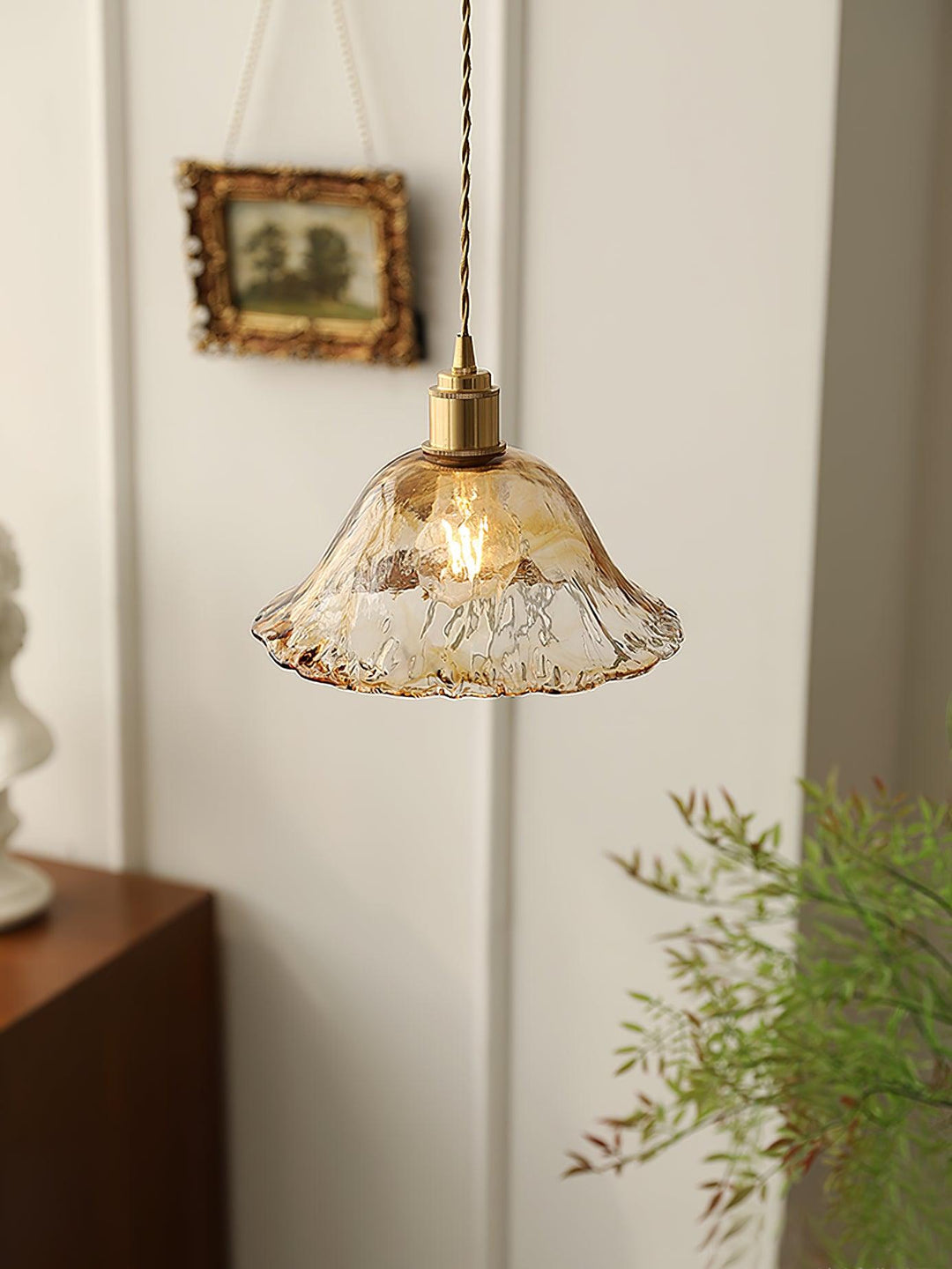 Vintage brązowa szklana lampa wisząca
