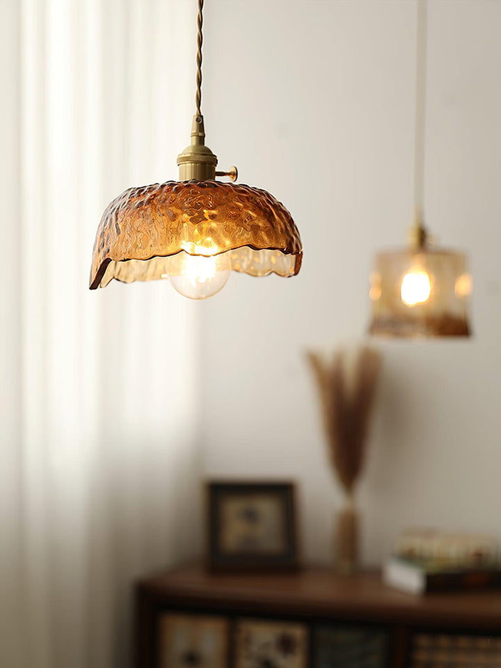 Vintage brązowa szklana lampa wisząca
