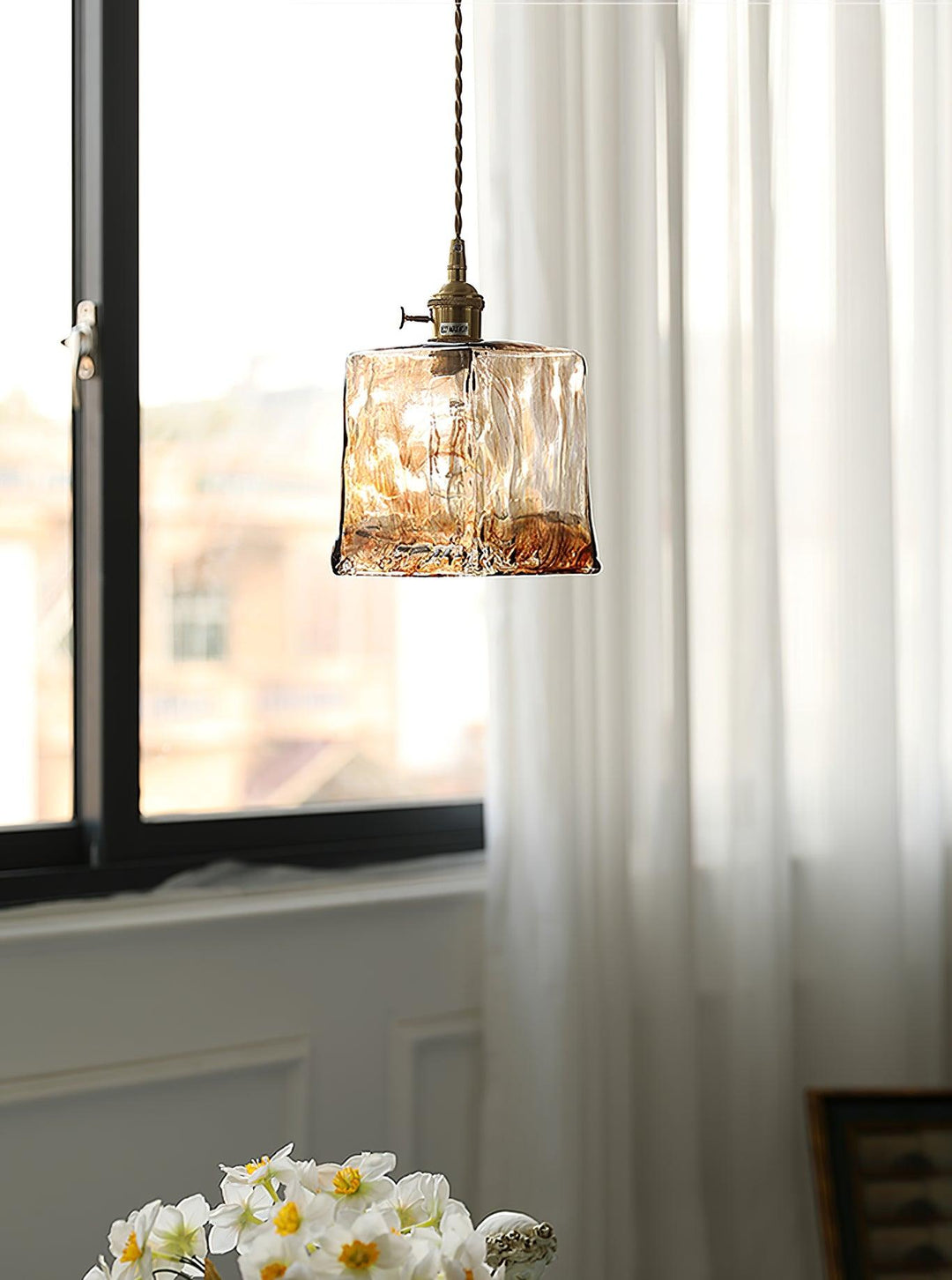 Vintage brązowa szklana lampa wisząca