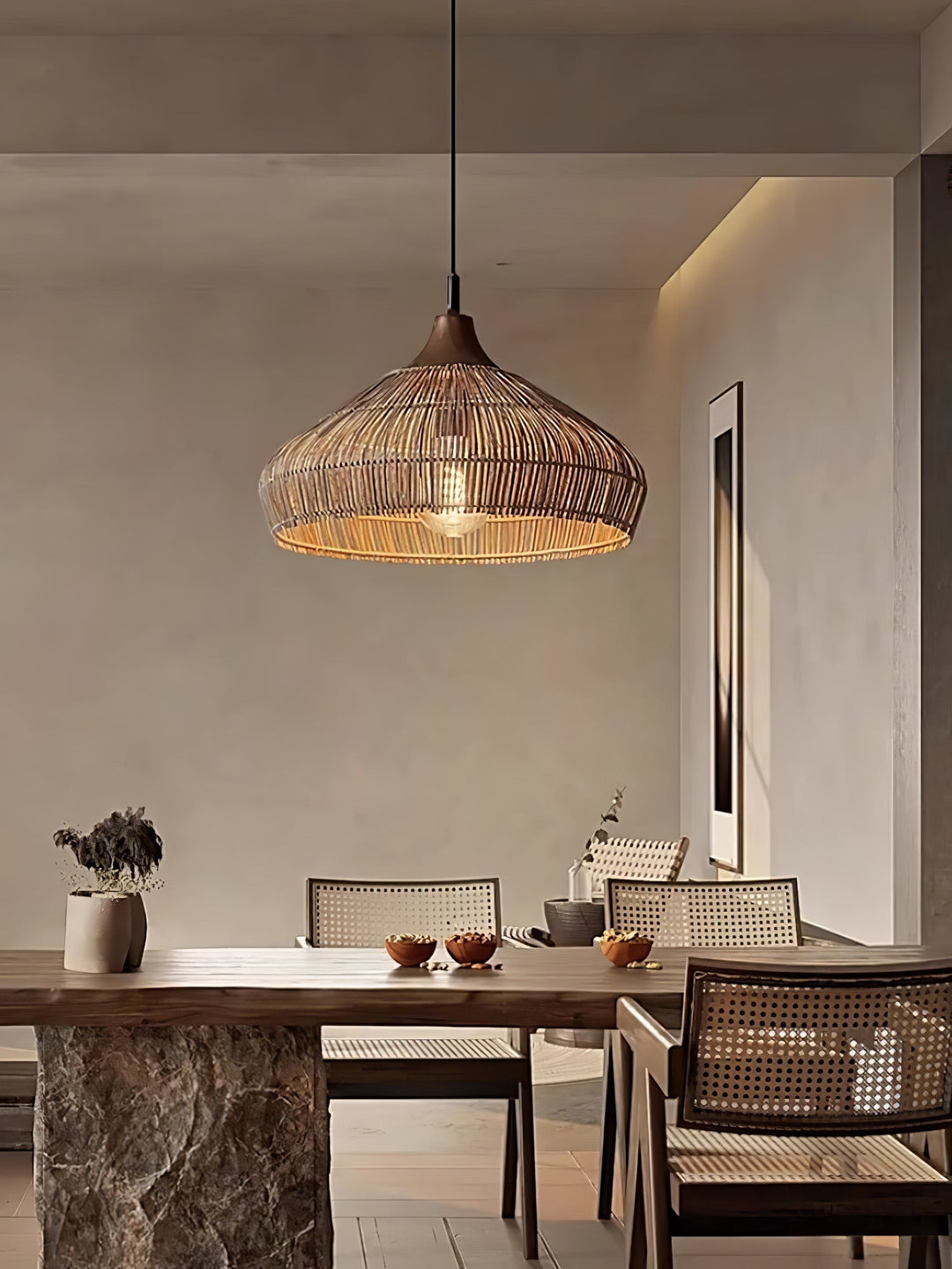 Lampa wisząca z rattanu
