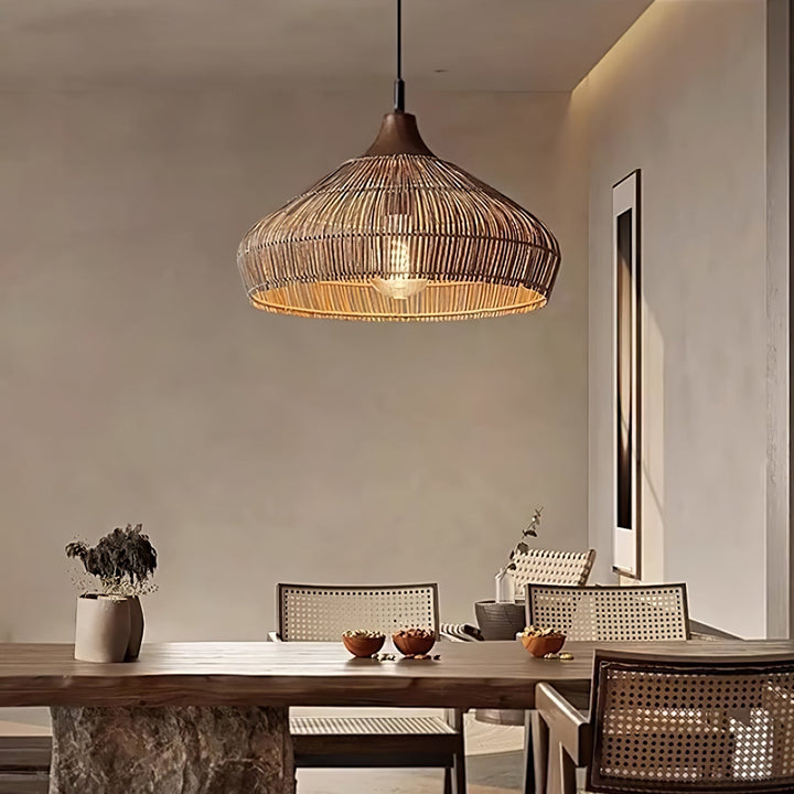 Lampa wisząca z rattanu
