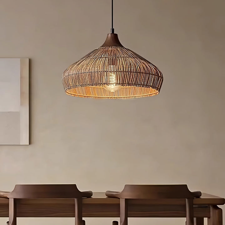 Lampa wisząca z rattanu