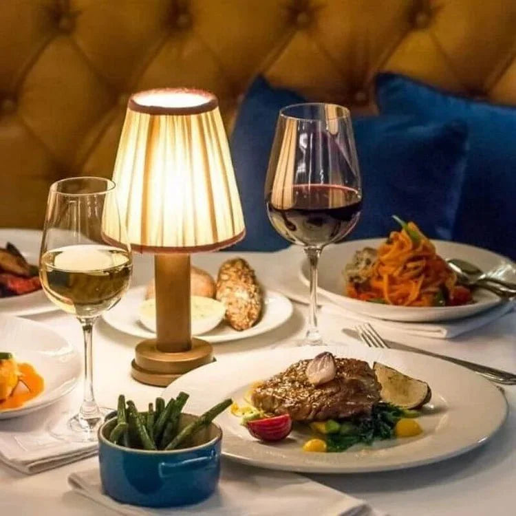 LED bezprzewodowa metalowa lampa stołowa