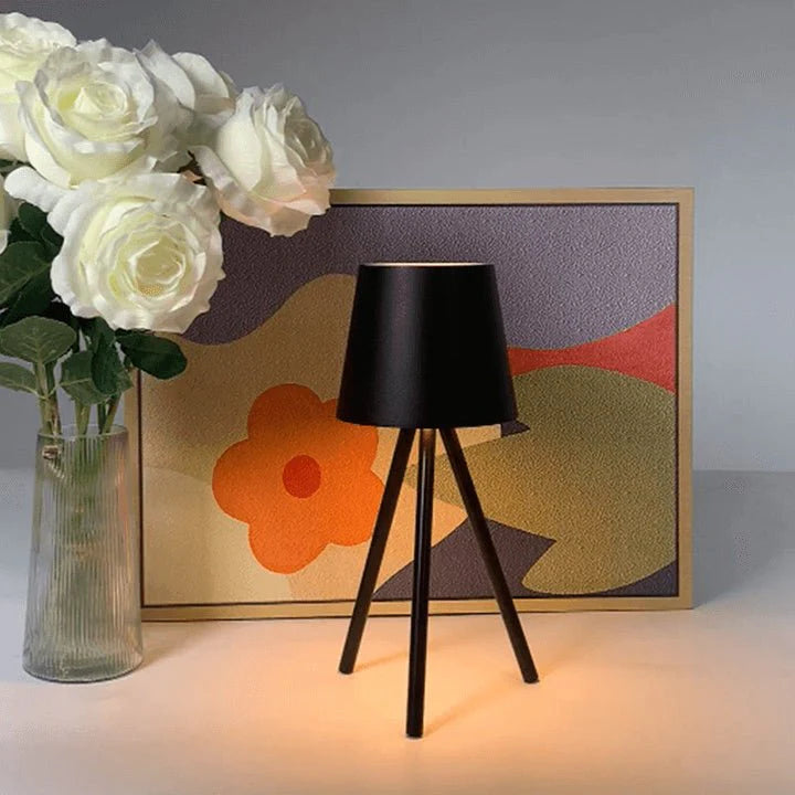 Lampa Stołowa na Statywie z Akumulatorem