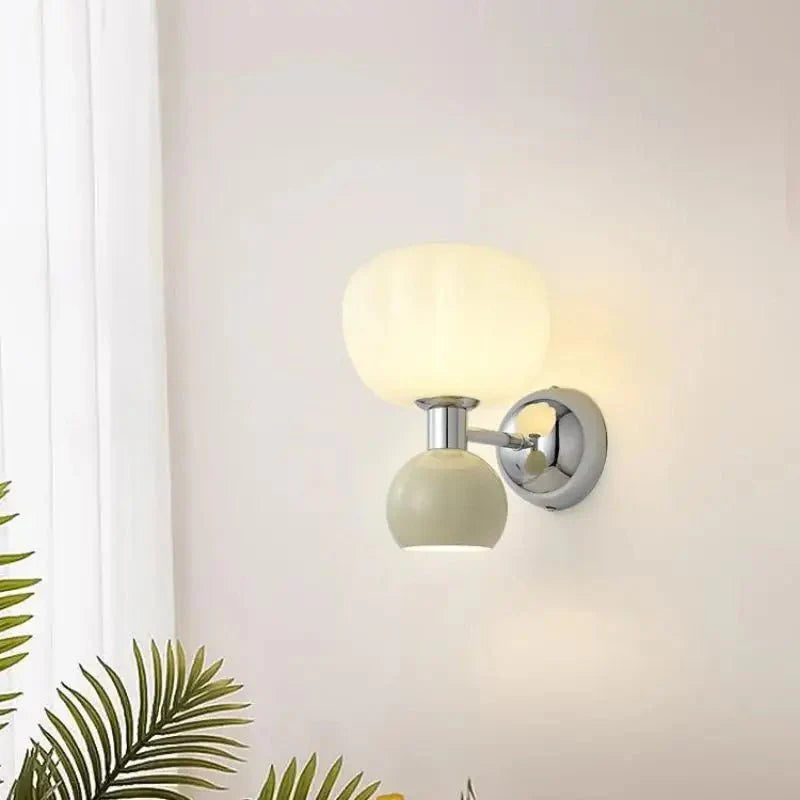 Nowoczesne lampy ścienne LED w kolorze kremowym
