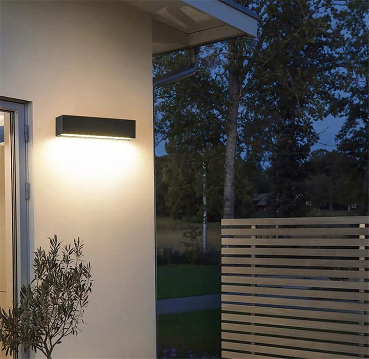 Lampa Ścienna Luminous na Zewnątrz