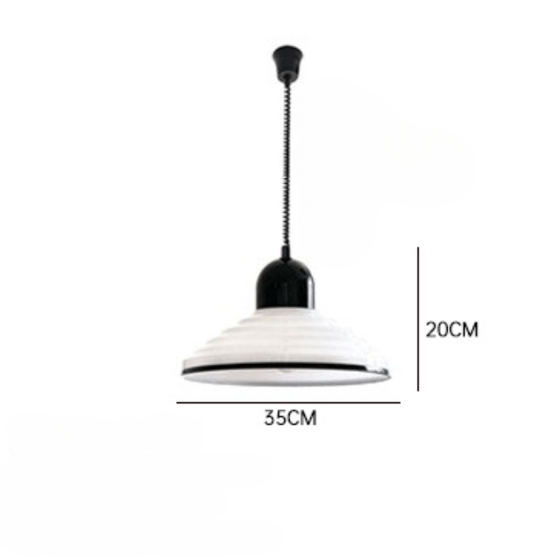 Francuska lampa wisząca z szklanym kloszem w kolorze kremowym