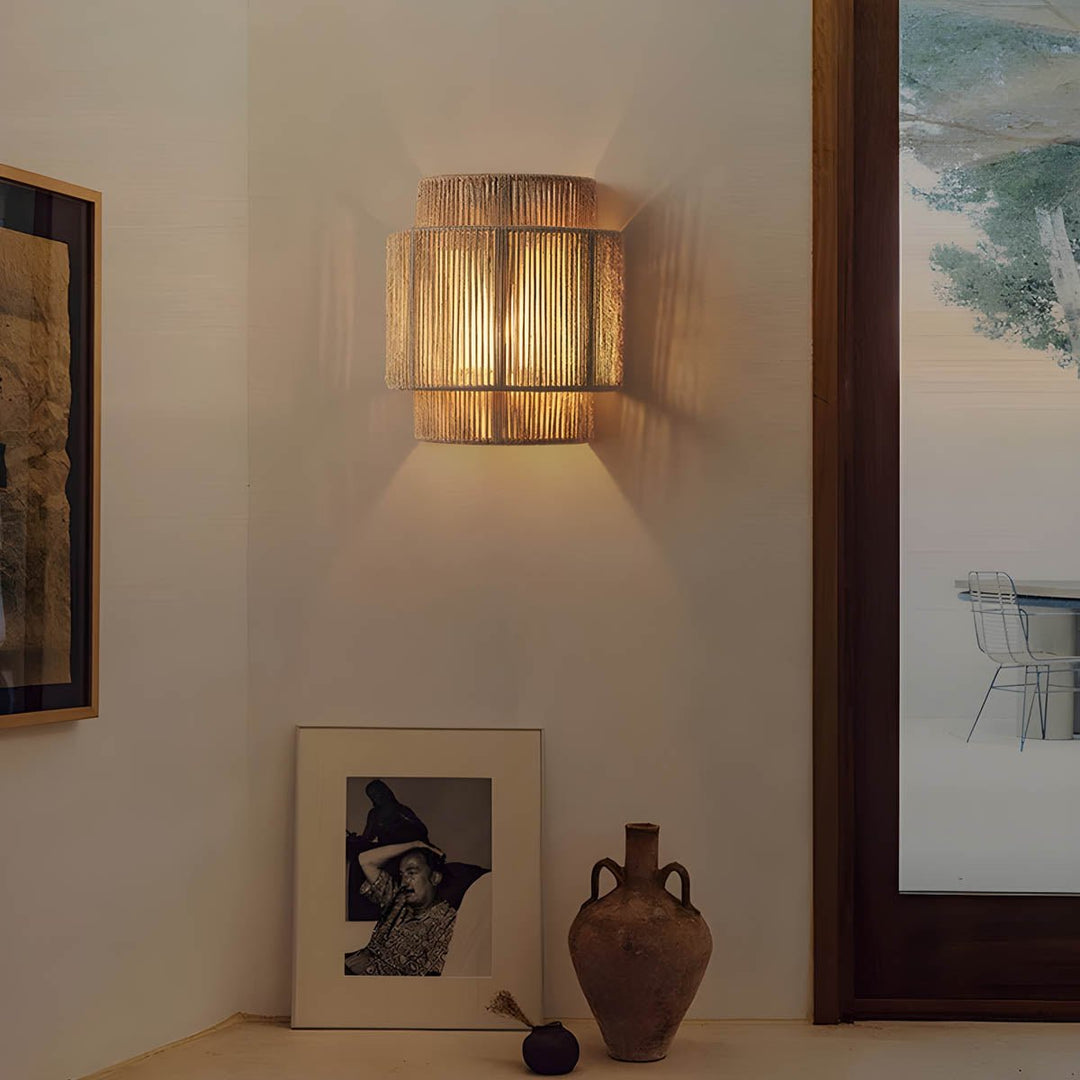 Lampa ścienna Hikari
