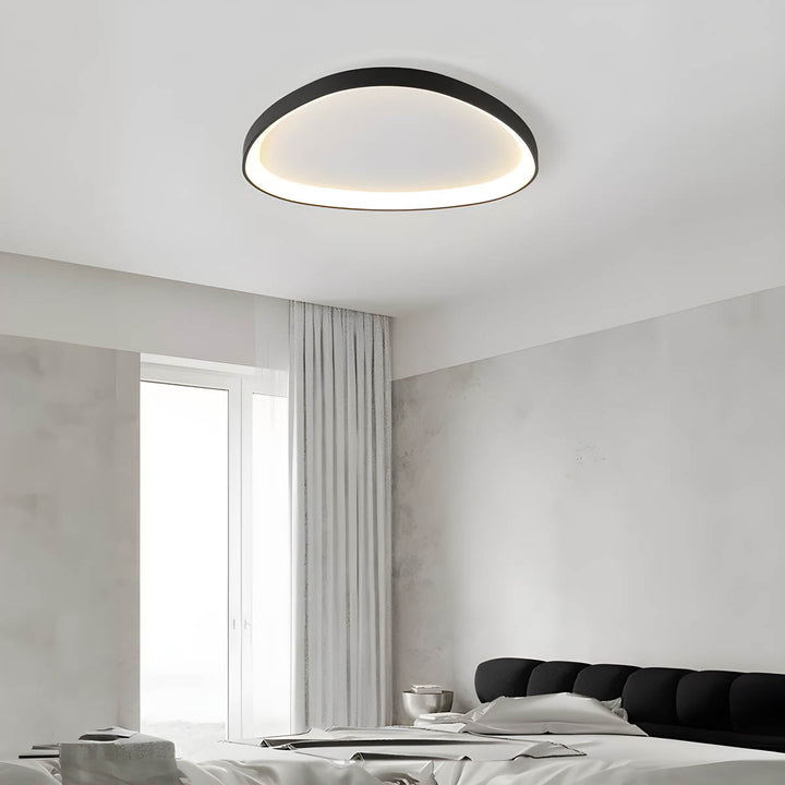 Lampa sufitowa w kolorze taupe