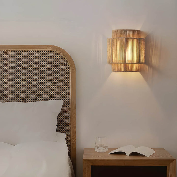 Lampa ścienna Hikari