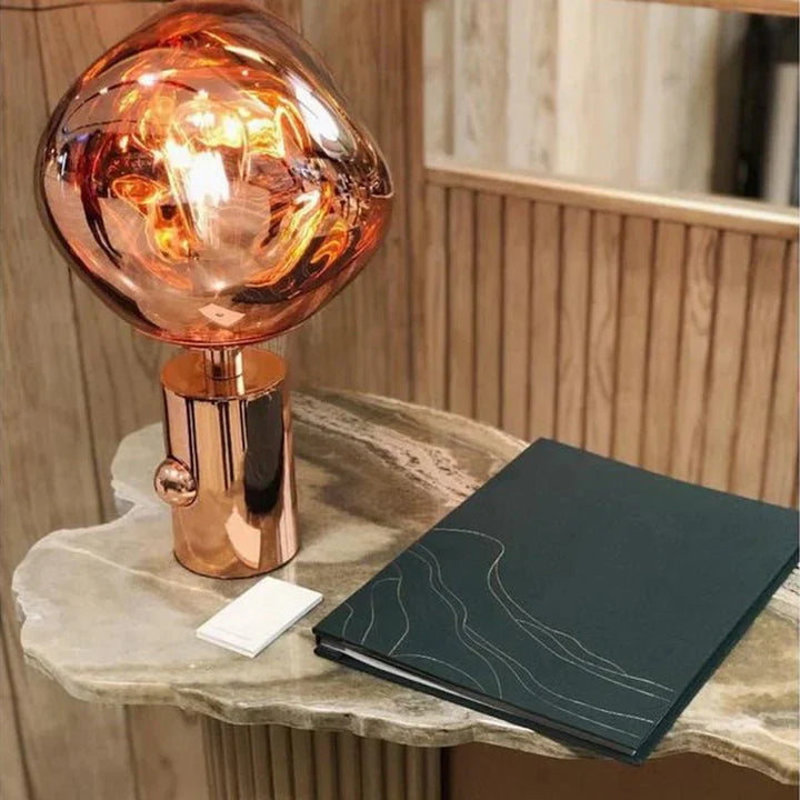 Lampa stołowa Melt