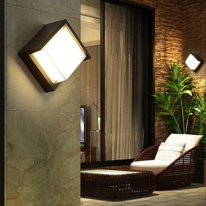 Lampa Ścienna Boxer Na Zewnątrz (Czujnik Ruchu)