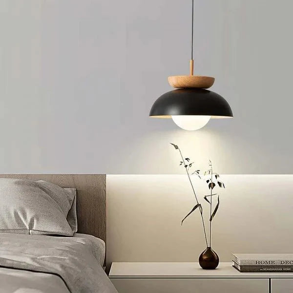 Skandynawska lampa wisząca z pół drewna