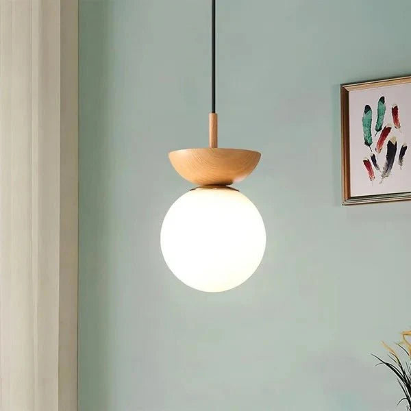 Skandynawska lampa wisząca z pół drewna