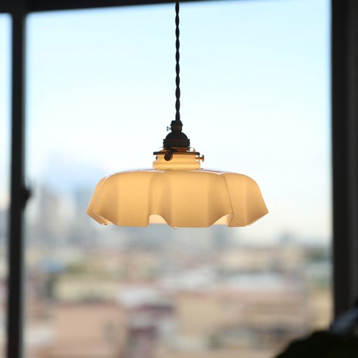 Retro Szklana Lampa Wisząca w Kształcie Kwiatu