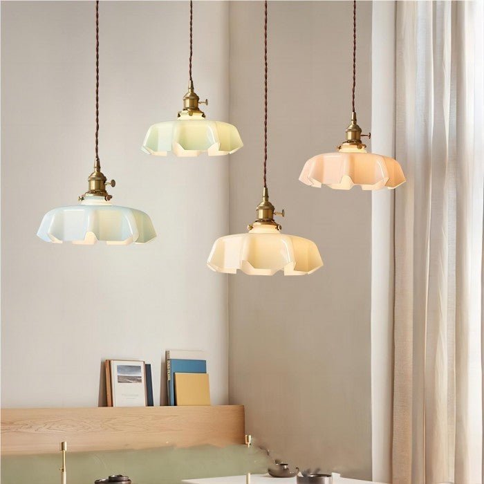 Retro Szklana Lampa Wisząca w Kształcie Kwiatu