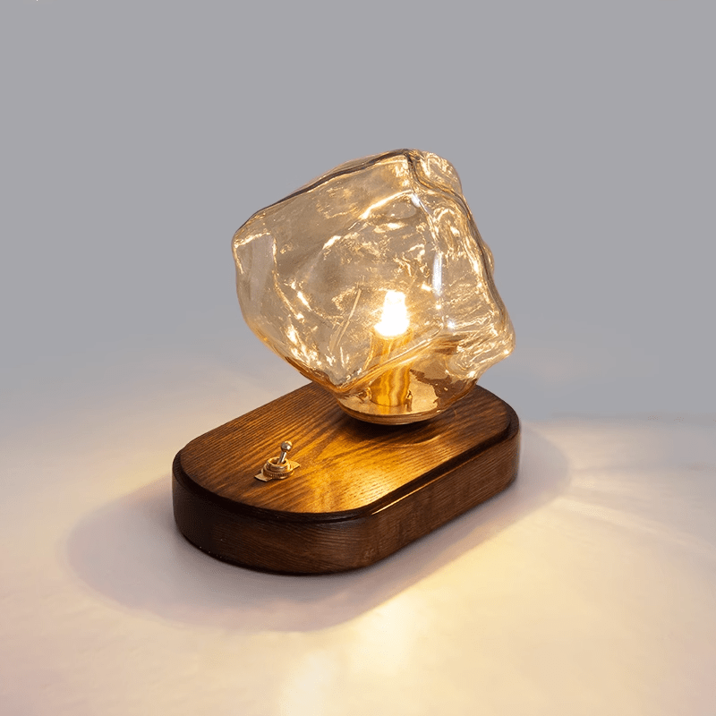 Lampa stołowa z kamienia lodowego
