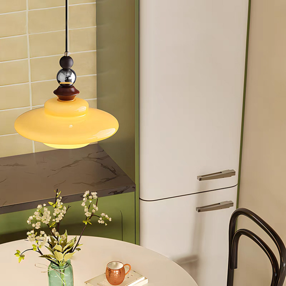 Lampa wisząca do jadalni w stylu średniowiecznym, szklana, beżowa