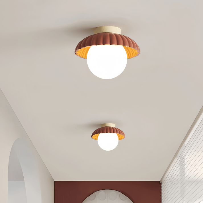 Żelazna lampa sufitowa do przedpokoju