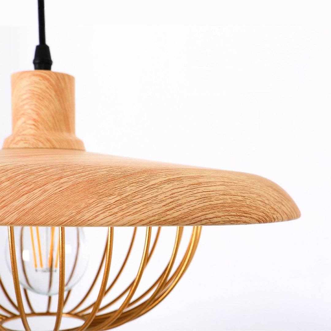 Lampy wiszące imitujące drewno